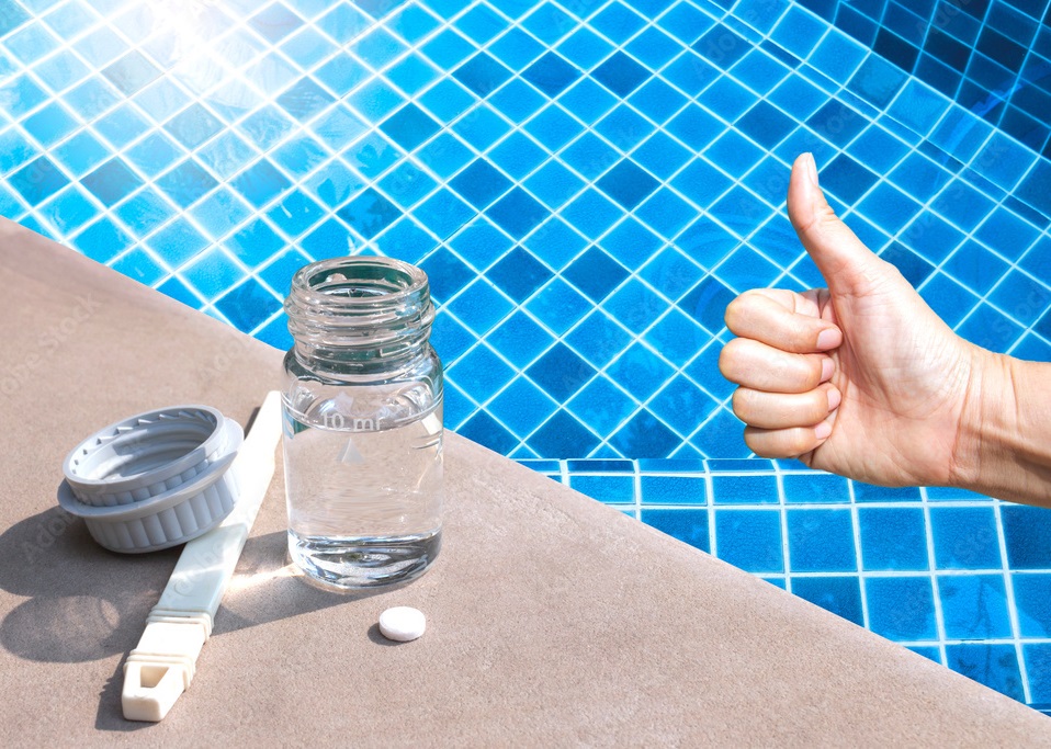 Piscinas y químicos
