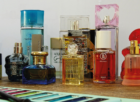 Perfumes y Cosmética