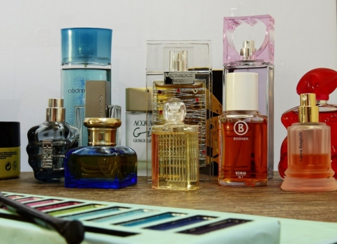Perfumes y Cosmética