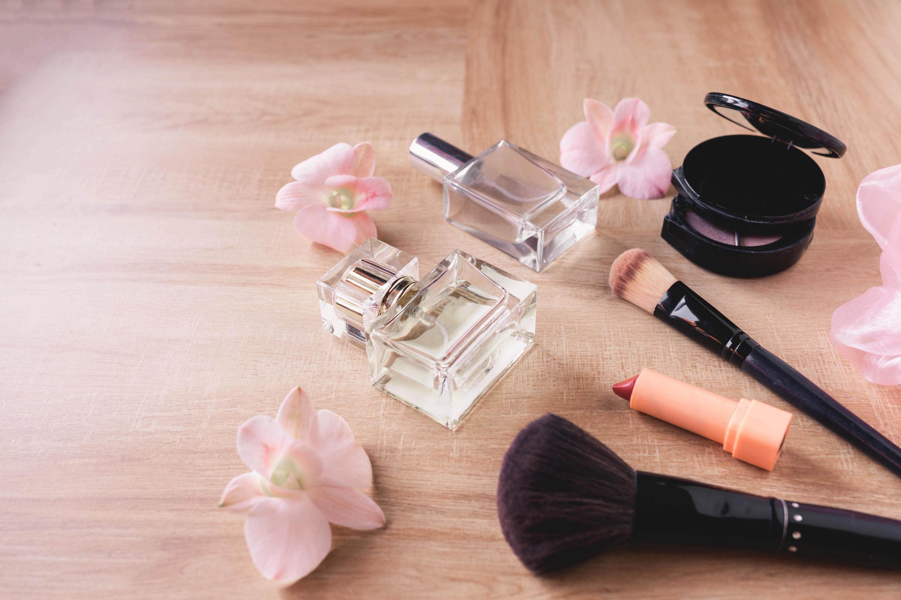 Perfumes y Cosmética